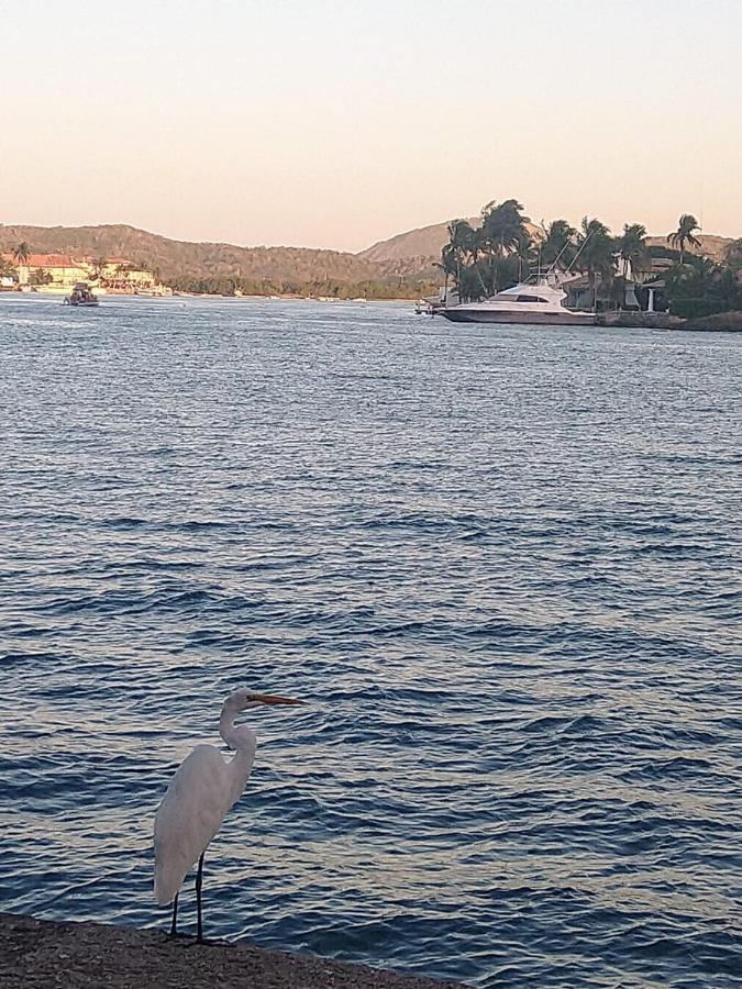 Condominio Cabo Frio Esterno foto